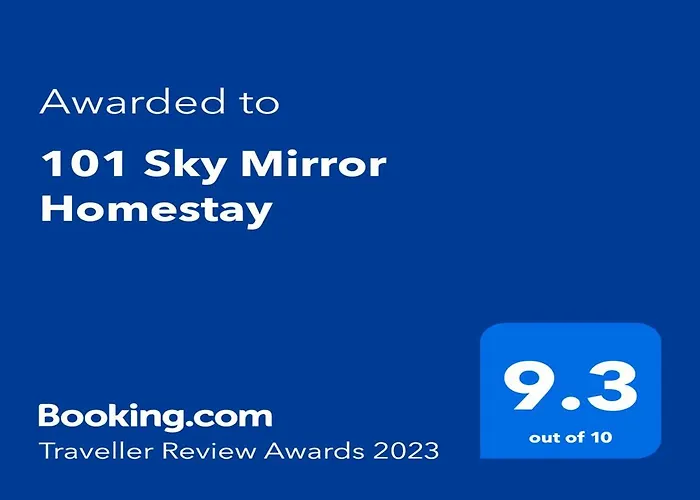 101 Sky Mirror Homestay